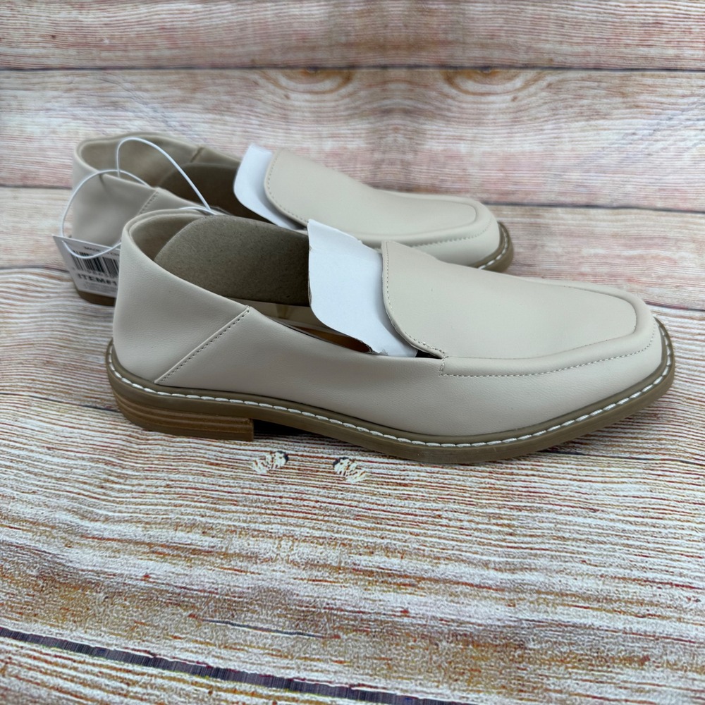 DV Dolce Vita Flirty Ivory Square Toe Slip On Loafers DW624921‎ Womens 6.5 NEW